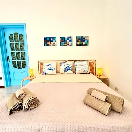 Dipinto Di Blu - Faraglioni Seaside Retreat *