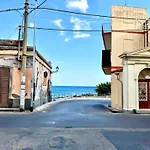 Apartamento Dipinto Di Blu - Faraglioni Seaside Retreat
